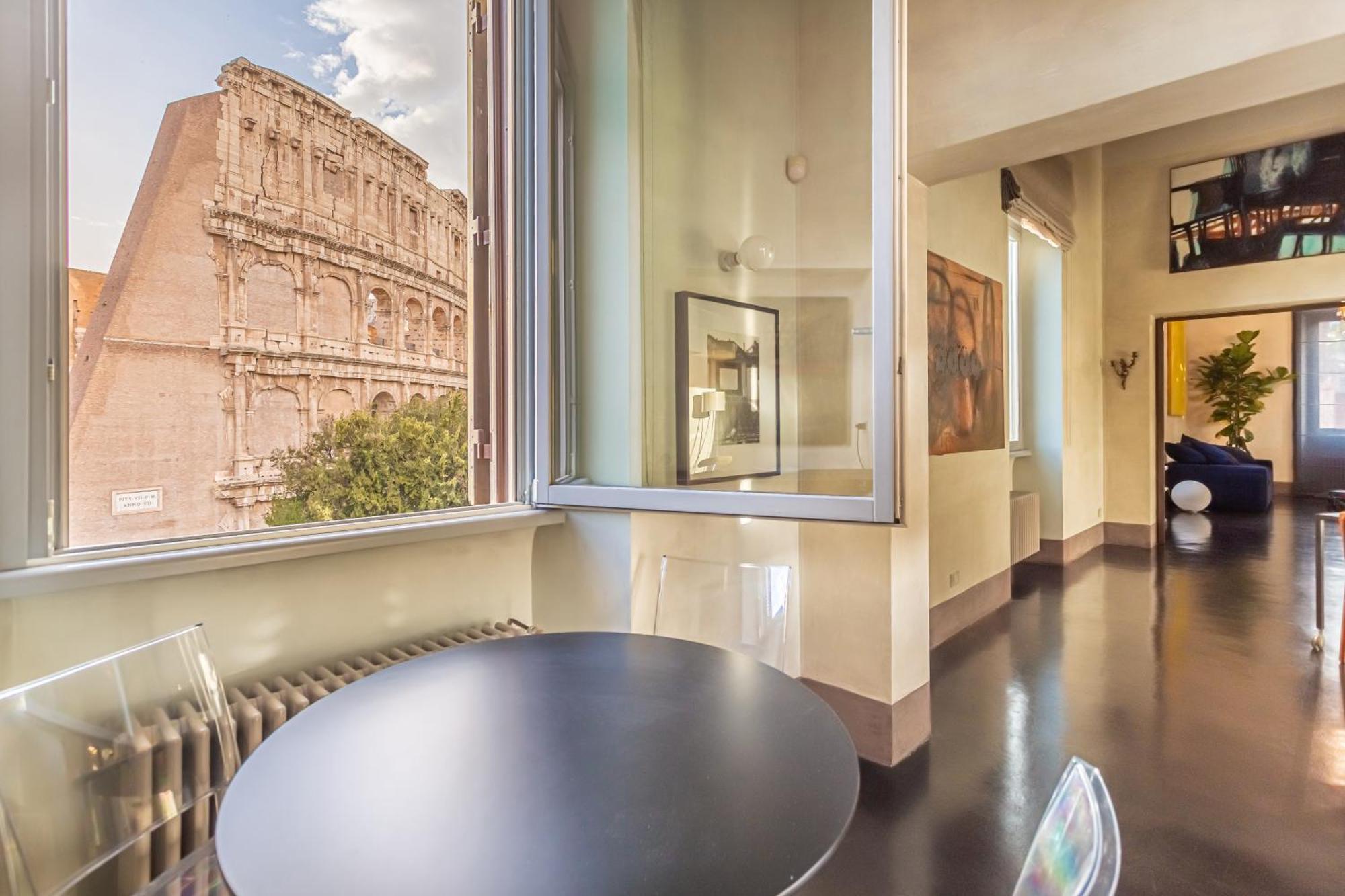 Iconic Apartment With Unique Colosseum View Rome Luaran gambar