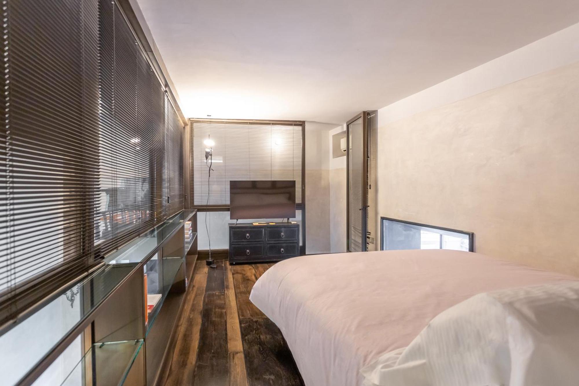 Iconic Apartment With Unique Colosseum View Rome Luaran gambar